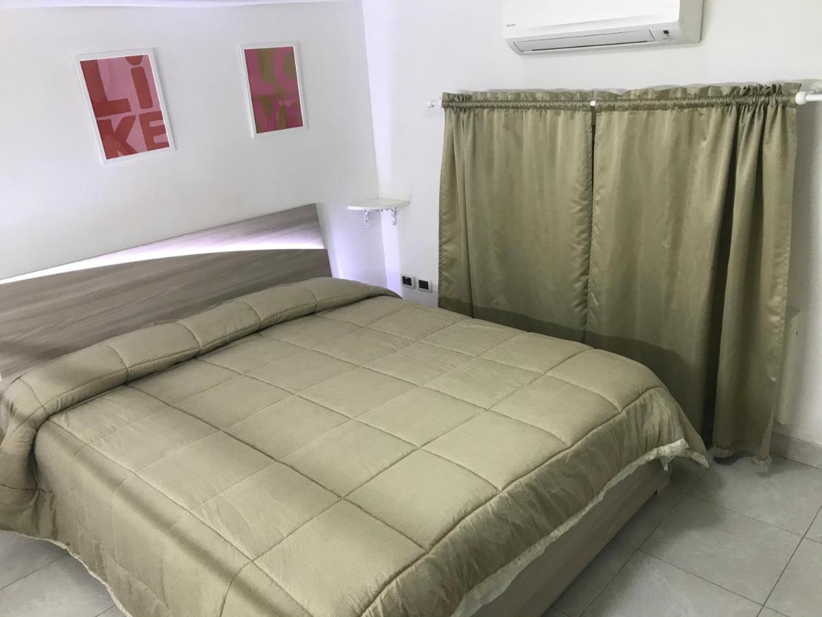 Regy Bed and Breakfast Νάπολη Εξωτερικό φωτογραφία