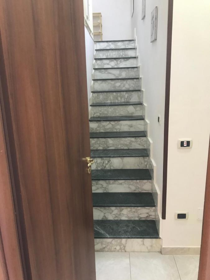 Regy Bed and Breakfast Νάπολη Εξωτερικό φωτογραφία