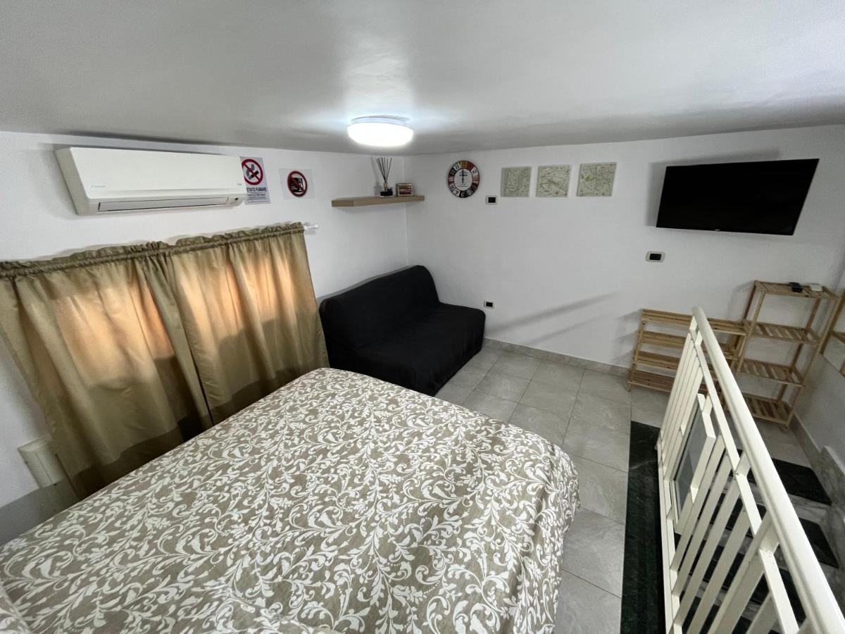 Regy Bed and Breakfast Νάπολη Εξωτερικό φωτογραφία