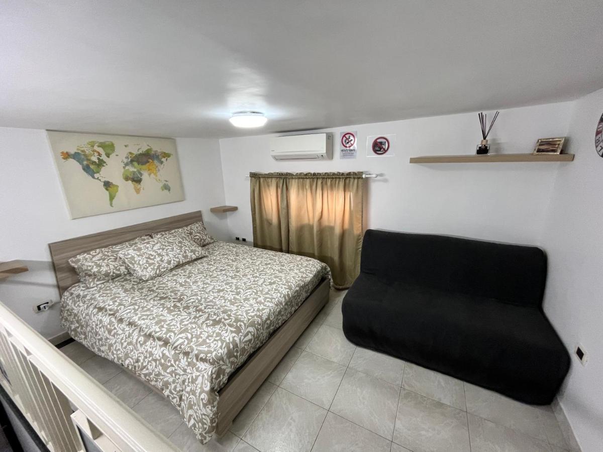 Regy Bed and Breakfast Νάπολη Εξωτερικό φωτογραφία