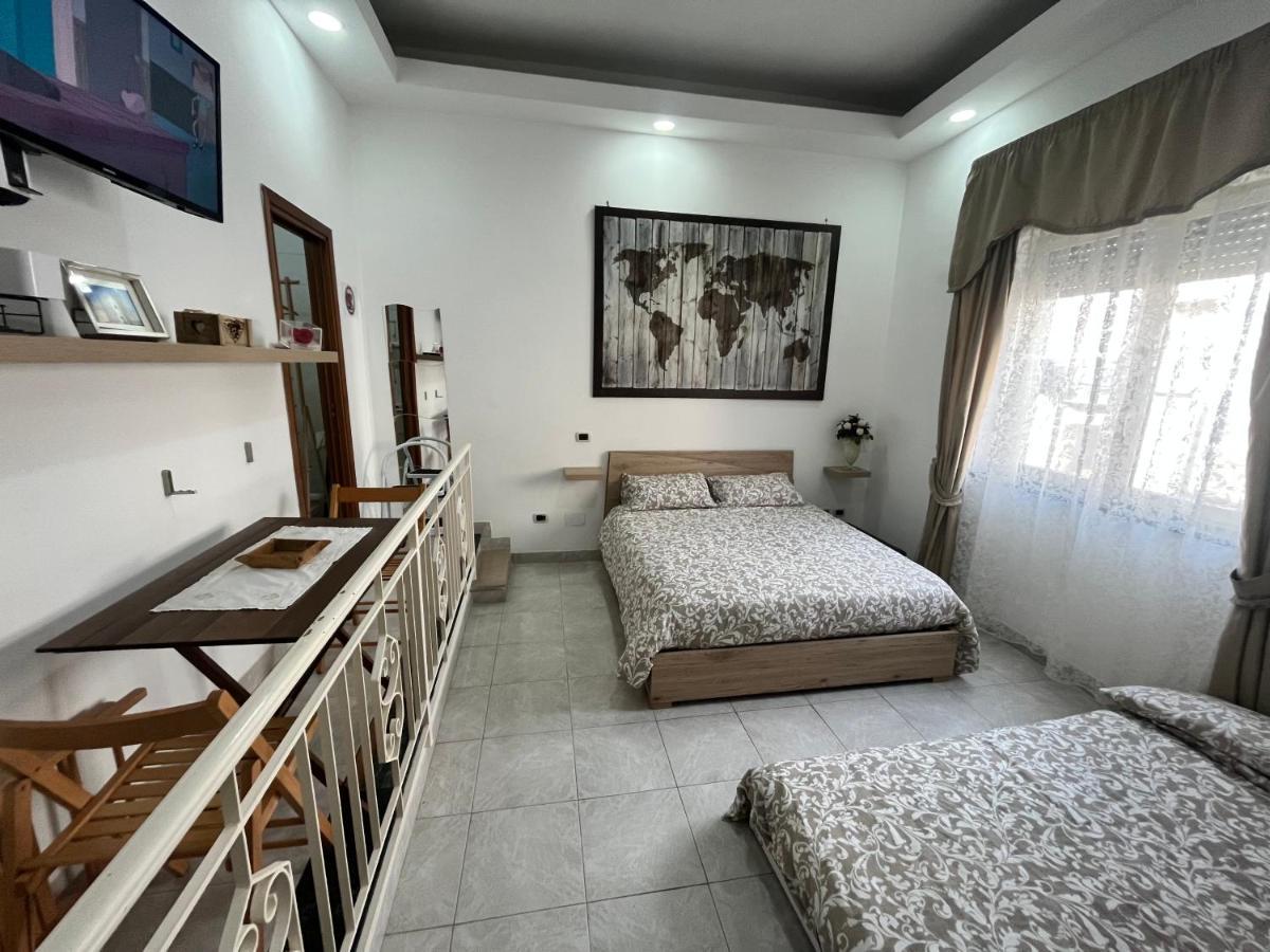 Regy Bed and Breakfast Νάπολη Εξωτερικό φωτογραφία