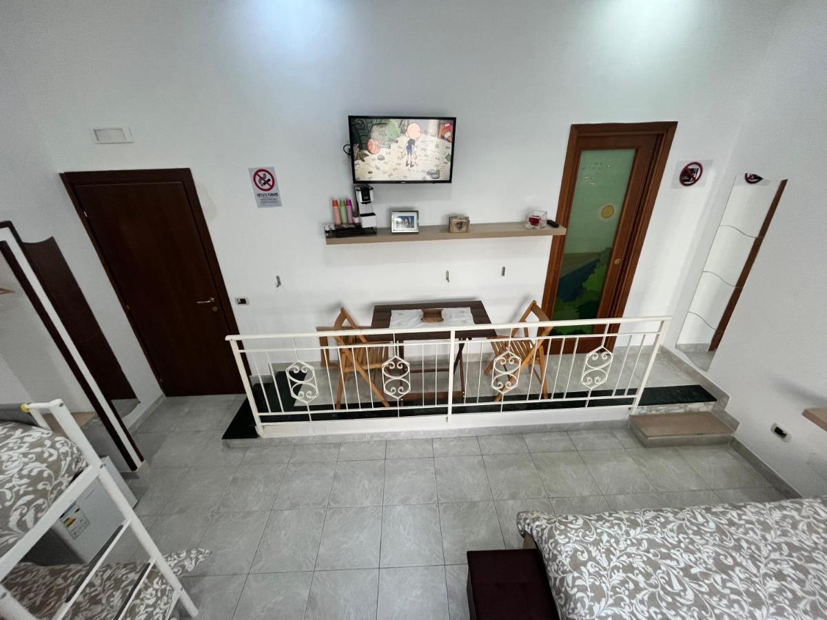 Regy Bed and Breakfast Νάπολη Εξωτερικό φωτογραφία