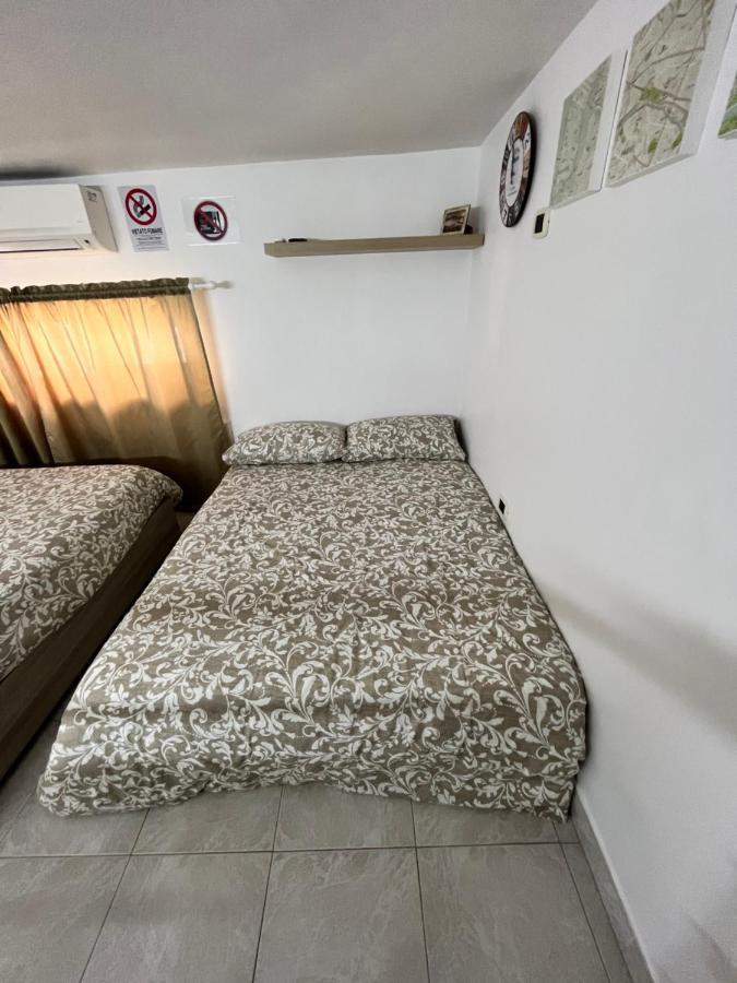 Regy Bed and Breakfast Νάπολη Εξωτερικό φωτογραφία